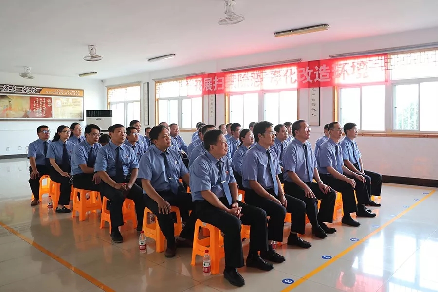 关注| 市检察院组织党员干部赴连云港监狱开展现场警示教育