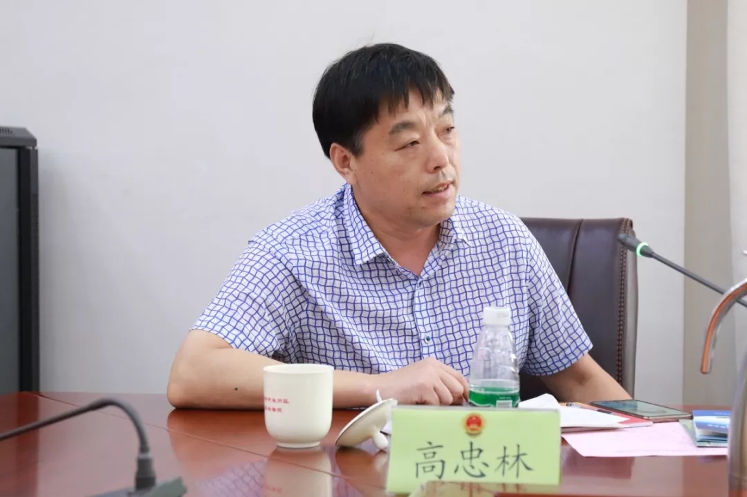 高忠林 市政协委员,连云港市九鑫酒业有限公司,连云港市鼎鑫商贸